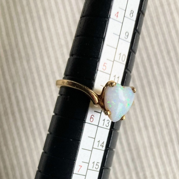 Vintage Baden & Foss Opal Heart 14k Solid Gold Ring Size 5.5 - Picture 15 of 16